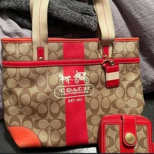 Coach purse and matching wallet